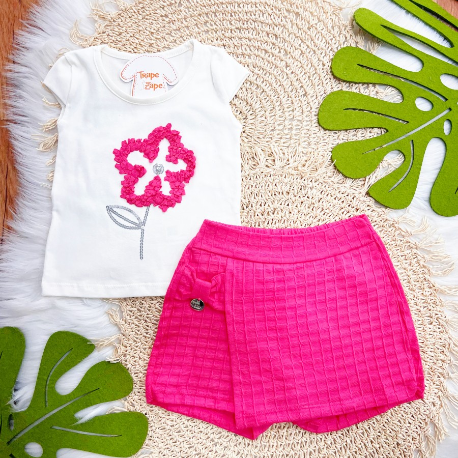 Conj. Blusa Florzinha e Short Saia - Off White e Pink